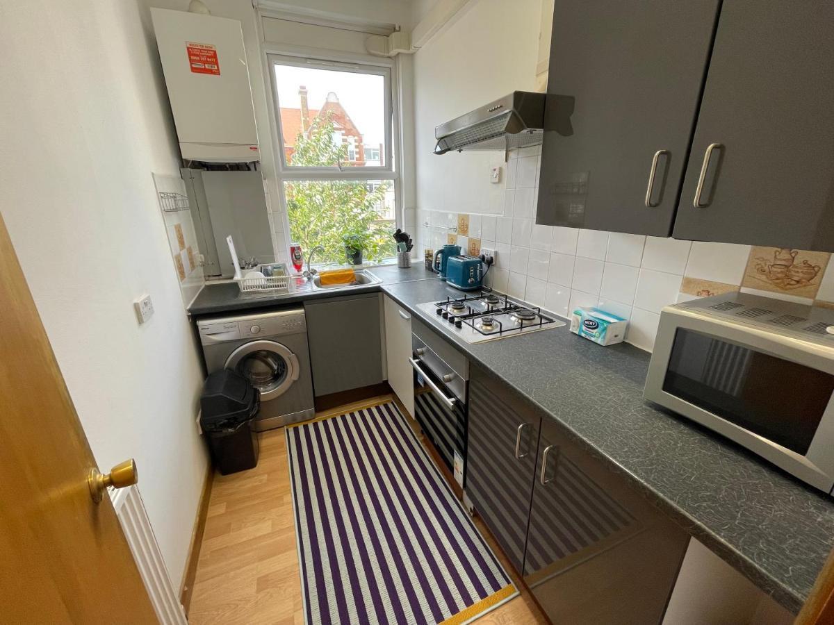 Spacious Family Flat London Exteriör bild